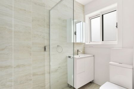 2/244 Campbell Parade, Bondi Beach NSW 2026 - Apartment For Rent | Domain - Photo 4