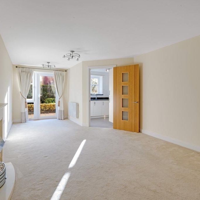 1 bedroom retirement property to rent - Photo 1