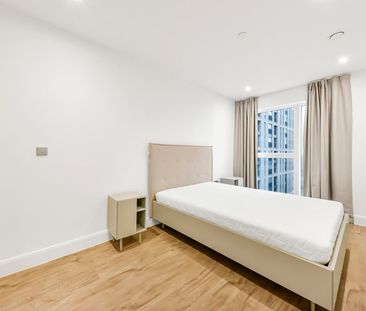 Sanday Drive, London, NW9 - Photo 3