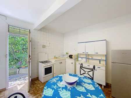 Appartement T1 Gourbeyre à louer - Photo 4