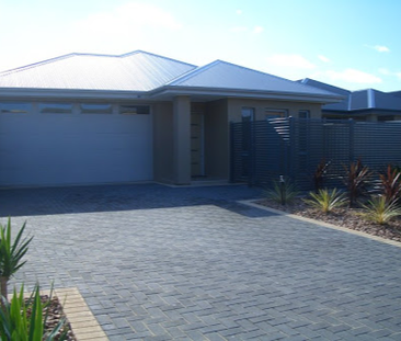 1A Brooker Avenue, Campbelltown, SA - Photo 1