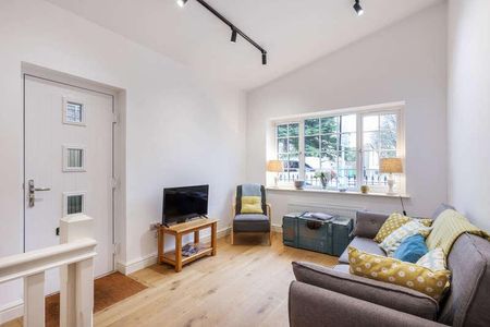 Bath Road, Cheltenham, GL53 - Photo 3