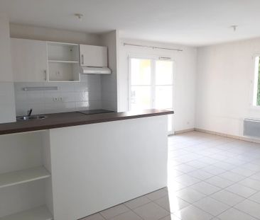 Location Appartement 3 pièces 56m² PERIGNY 17180 - Photo 6