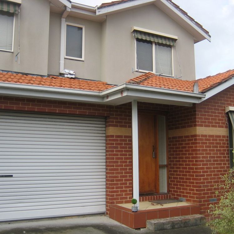 4-bedroom shared house, Delany Avenue - Photo 1