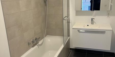 Appartement te huur in Gent voor € 990 met 1 slaapkamer - Photo 4