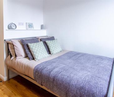 1 bedroom in a flat share to rent - Photo 6