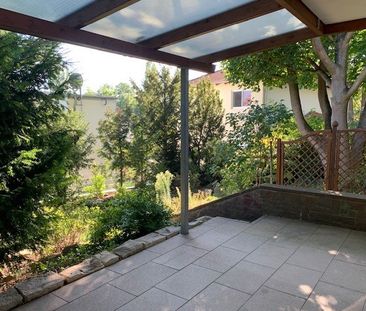 Einzigartig ... Gepflegtes Reiheneckhaus mit großem Garten und Garage - Foto 1