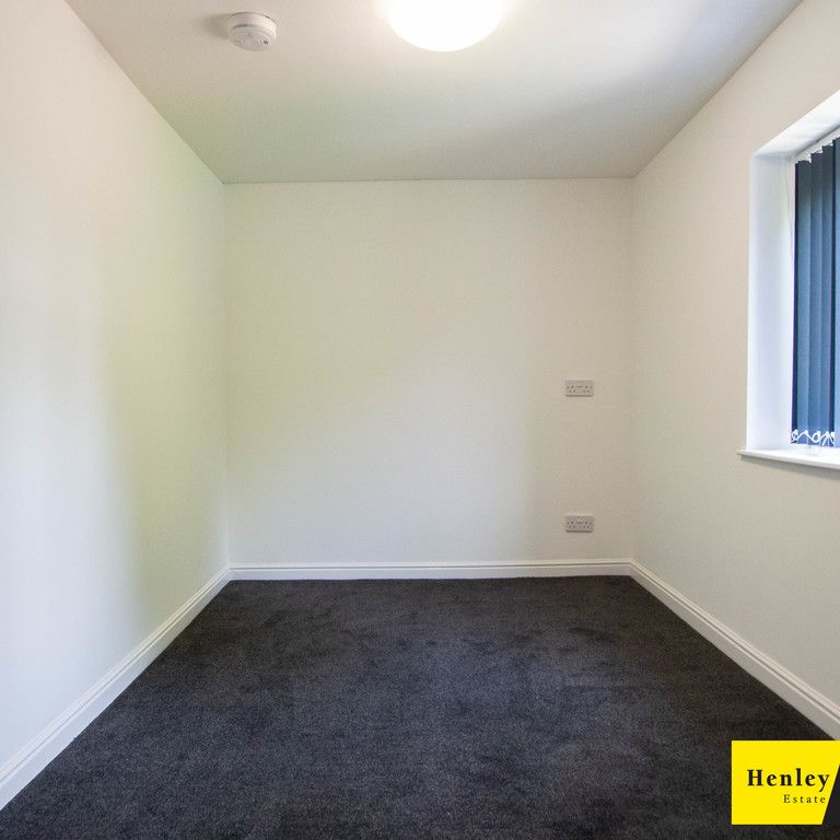 1 Bedroom Flat For Rent - Photo 1