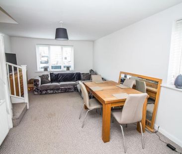 2 bedroom terraced house to rent - Photo 6