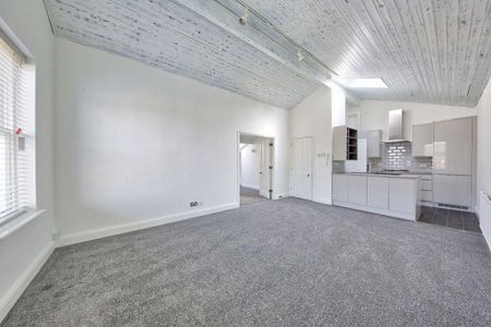 1 bedroom flat to rent - Photo 2