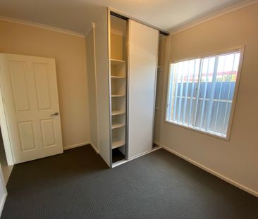 Relaxed Living Opposite the Reserve - Photo 4