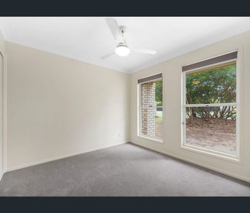 Comfortable Family Living in a Convenient Ormeau Location - Photo 3