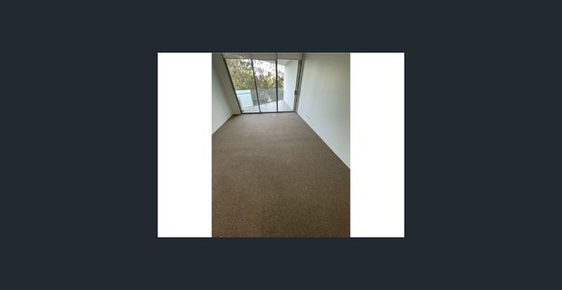 Large One Bed - Photo 1