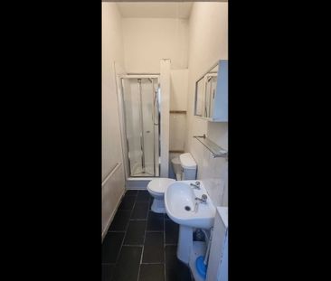 Room in a Shared Flat, Bernard Terrace, EH8 - Photo 4