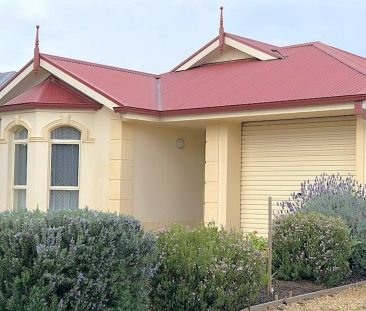 Coastal Living Just Moments from the Shore - Photo 4