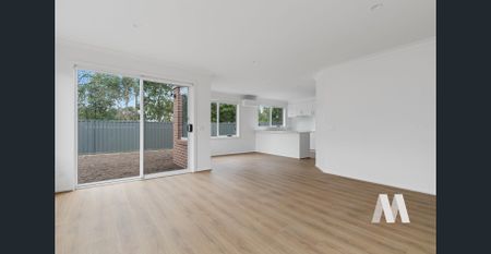 Modern Elegance & Everyday Convenience in Pakenham - Photo 2