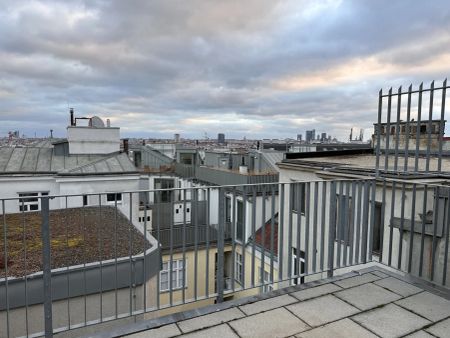 1060! Schöne 4-Zimmer DG-Maisonette mit Terrasse und Balkon nahe Mariahilfer Straße! - Photo 4