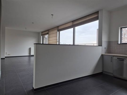 Appartement te huur - Photo 1