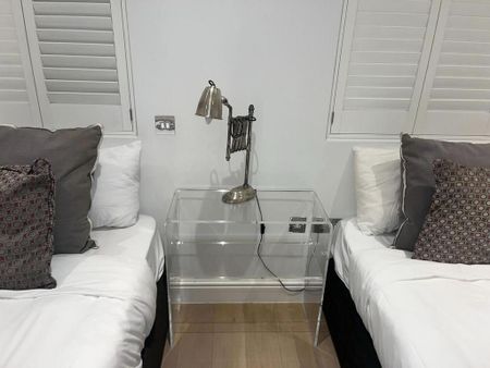 4 bedroom terraced house to rent - Photo 4