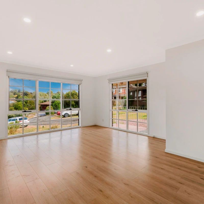 4 Bed, 2 Bath - Photo 1