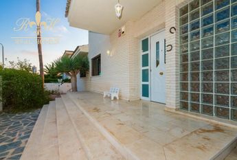 Chalet independiente en Benidorm ALQUILER LARGA TEMPORADA A PARTIR DE SEPTIEMBRE