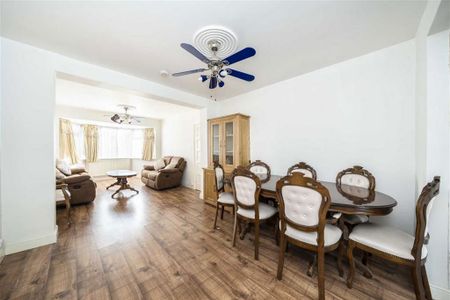 3 bedroom house to rent - Photo 2