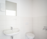 Zentrale Lage - Barrierearme 2-Raumwohnung mit Sonnenbalkon - WE27 - Photo 2