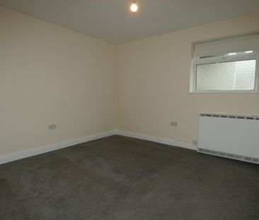 Bond Street Flat 1 - Photo 5