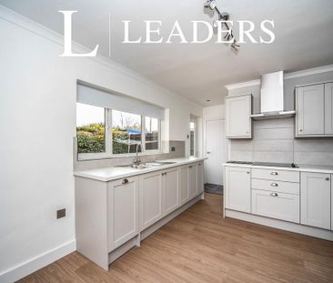 3 bedroom bungalow to rent - Photo 5