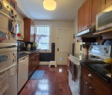 For Lease - 92 Bowood Avenue, Toronto, Ontario - Photo 6