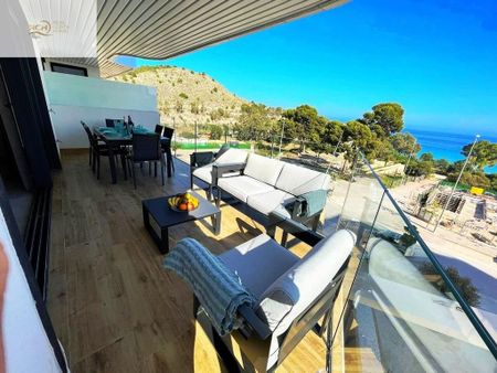 3 room luxury Apartment for rent in Villajoyosa, Spain - Photo 2