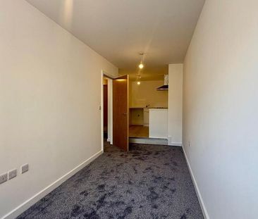 1 bedroom flat to rent - Photo 6