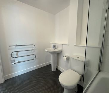 2 bedroom apartment to rent Shot Tower Close, Chester, Cheshire, CH1 - Photo 6
