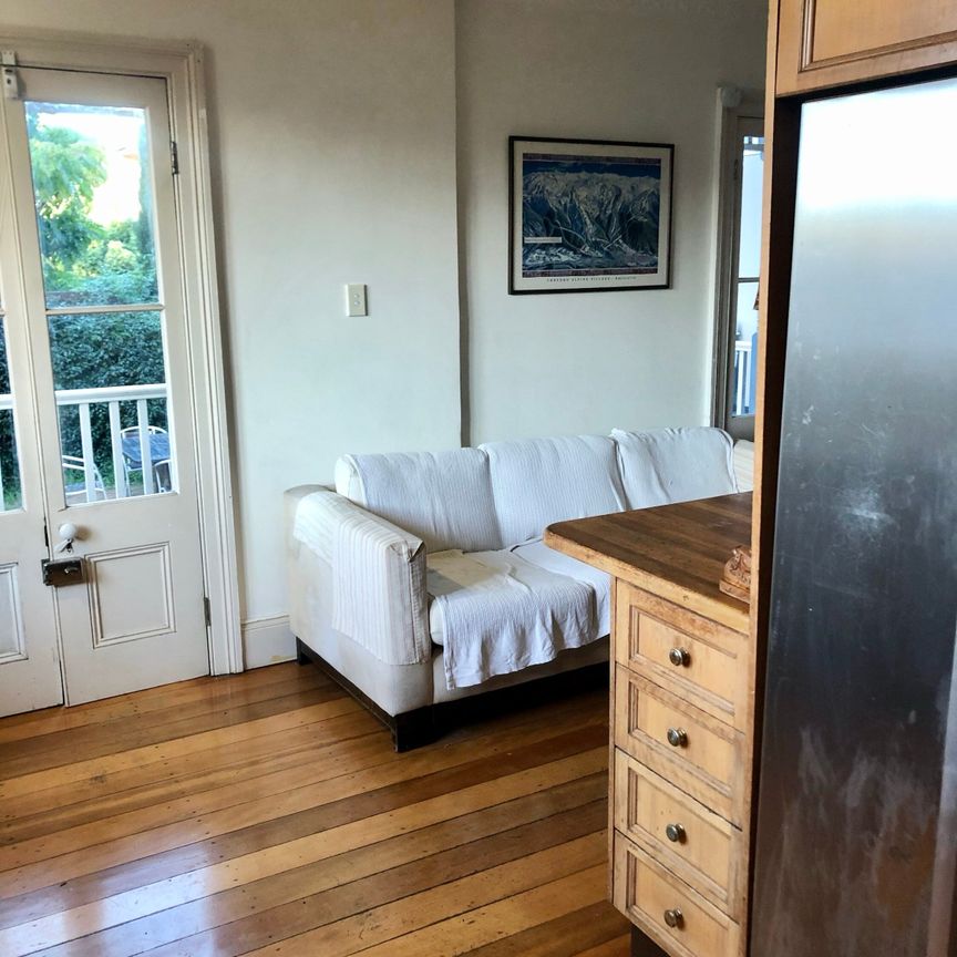 Summer Hill - Photo 1