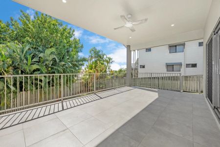 Bushland Beach Beauty - Photo 2