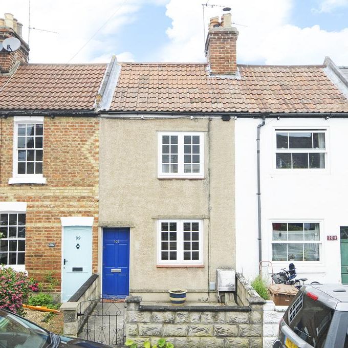 2 bedroom house to rent - Photo 1