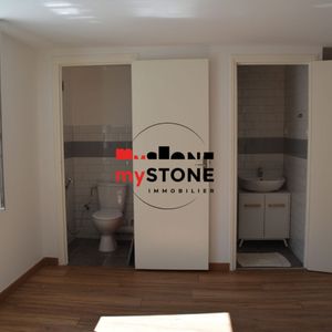 A louer au coeur de VILLEFRANCHE SUR SAONE, appartement type 2 au 1er étage - Photo 2