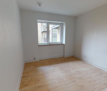 Indbydende lejlighed med skøn beliggenhed i Aalborg Vestby - Foto 2