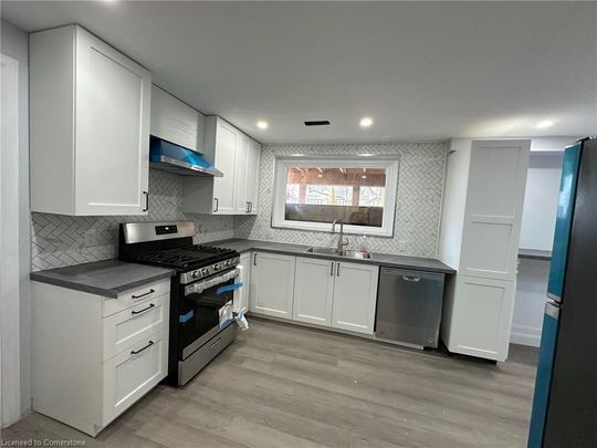 For Lease - 8 Roseneath Crescent Unit# B, Kitchener, Ontario - Photo 1