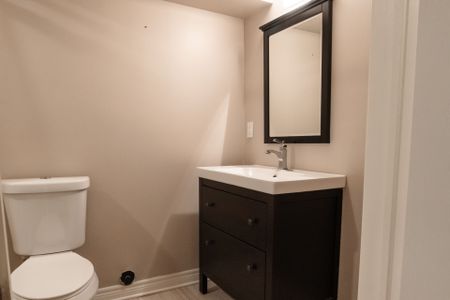 For Lease - 8 Salmond Court Unit# Lower, Hamilton, Ontario - Photo 3