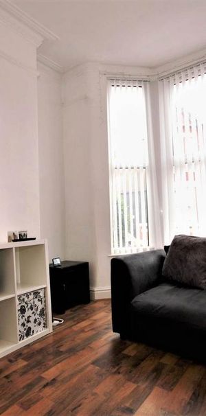 3 bedroom house share to rent - Photo 1