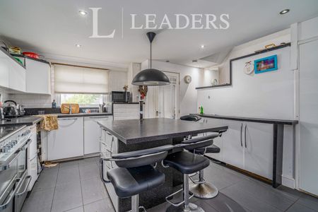 2 bedroom maisonette to rent Rivermill, Harlow, CM20 - Photo 4