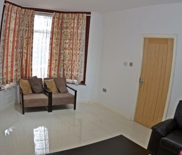 5 bedroom house to rent - Photo 1