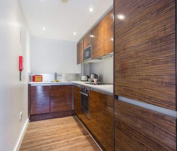 2 bedroom flat to rent - Photo 6