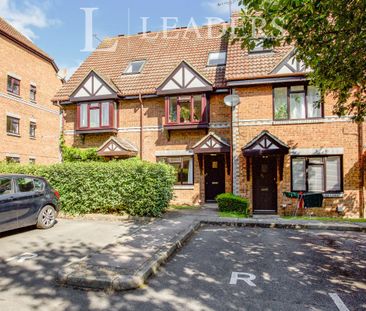 1 bedroom maisonette to rent Tintagel Way, Oriental Road, GU22 - Photo 3