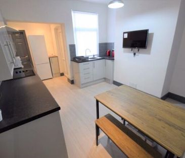 4 bedroom house share to rent - Photo 4