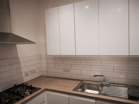 Room in a Shared House, Hillside Avenue, HA9 - Photo 4