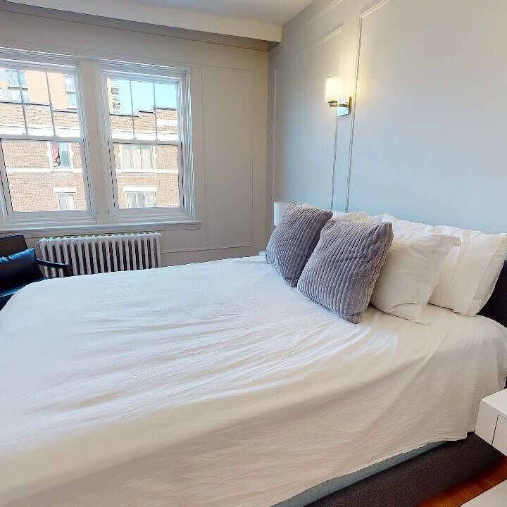 4454 Coolbrook, Montréal, QC - Photo 1