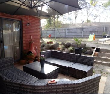 Comfort and Style: Your Sanctuary at 21 Cascades View, Yallambie - Photo 3