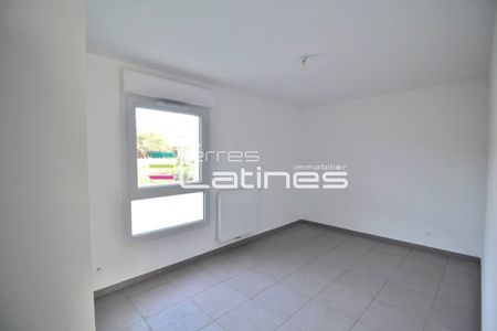 Appartement 3 pièces, 65m² en location à Nimes - 850 € par mois * - Photo 4